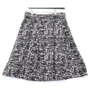 Karl Lagerfeld Paris Textured Flared Skirt Womens Sz 6 Office Siren Corpcore